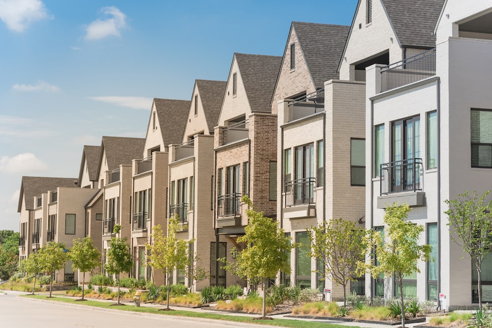 10 Reasons to Hire Lineage Property Management